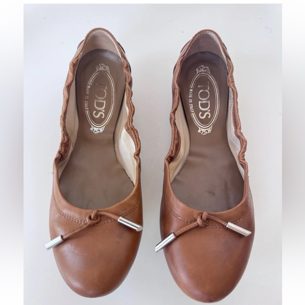 TODS Gommino Brown Tan Leather Flats Driving Shoes Size 37